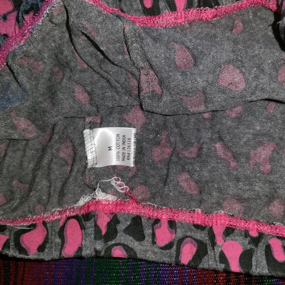 Short set - Picture 3 of 3